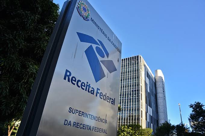 Concurso Receita Federal é autorizado com 146 vagas; edital sai até janeiro de 2027
